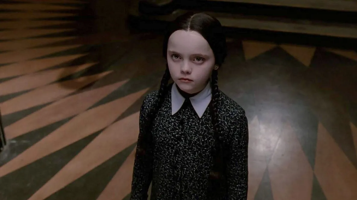 Christina Ricci attrice che interpreta Mercoledì Addams