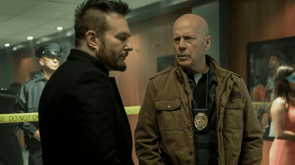Detective Knight Redemption con Bruce Willis
