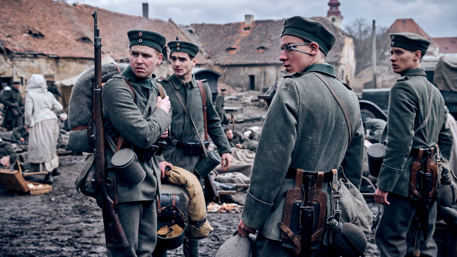La recensione di Niente di nuovo sul fronte occidentale, film di guerra disponibile su Netflix dal 28 ottobre 2022