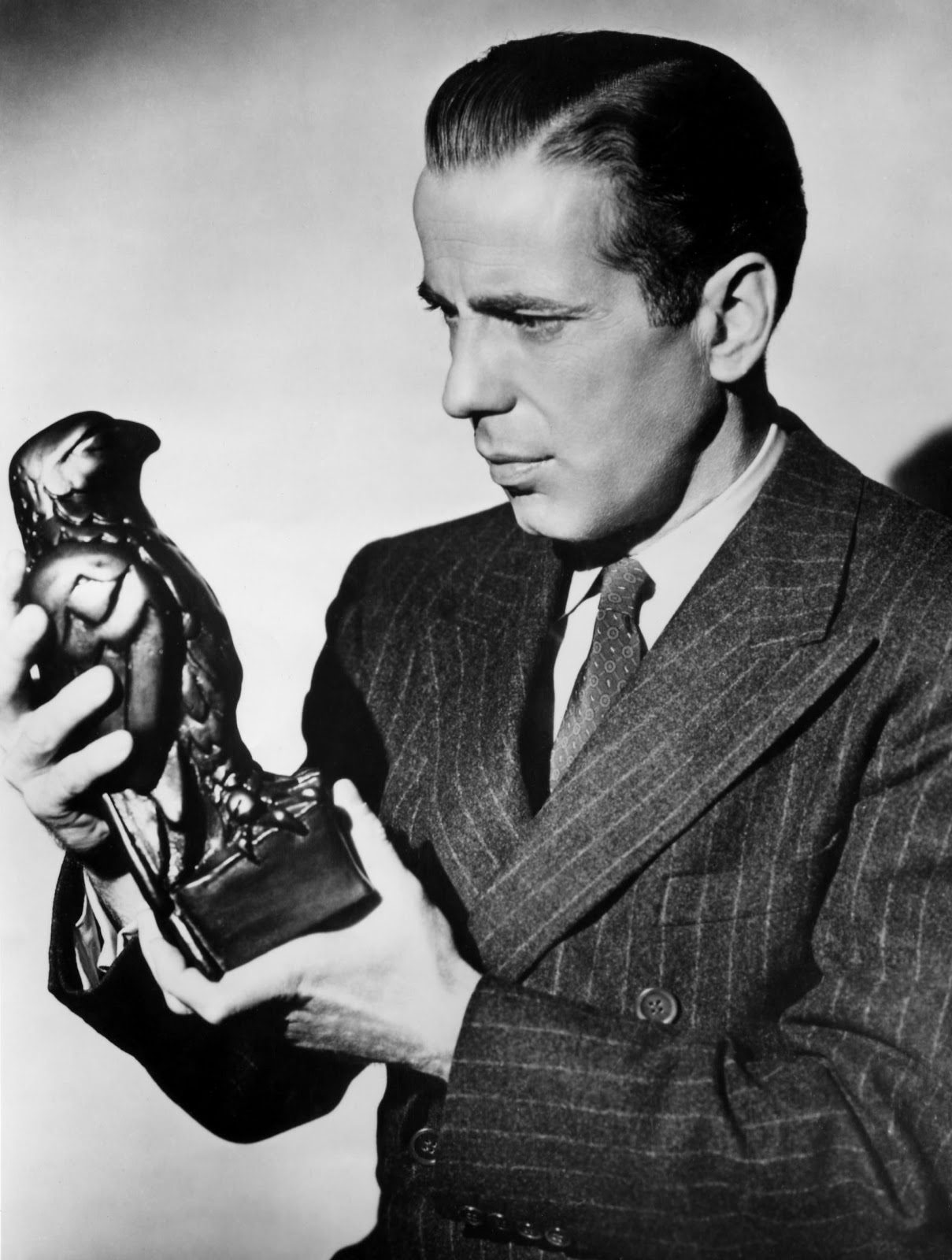 Recensione – Il mistero del falco, l’esordio folgorante di John Huston