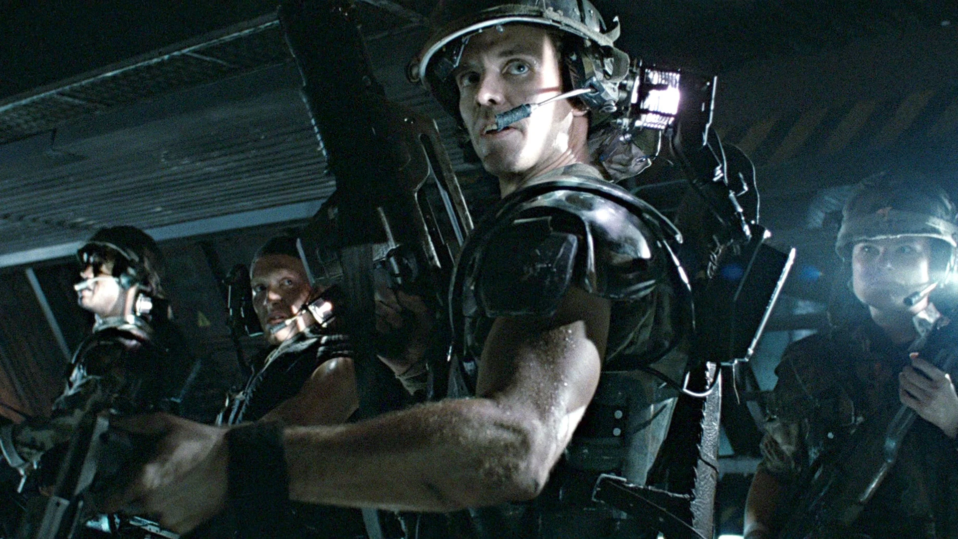 Recensione: Aliens - Scontro Finale