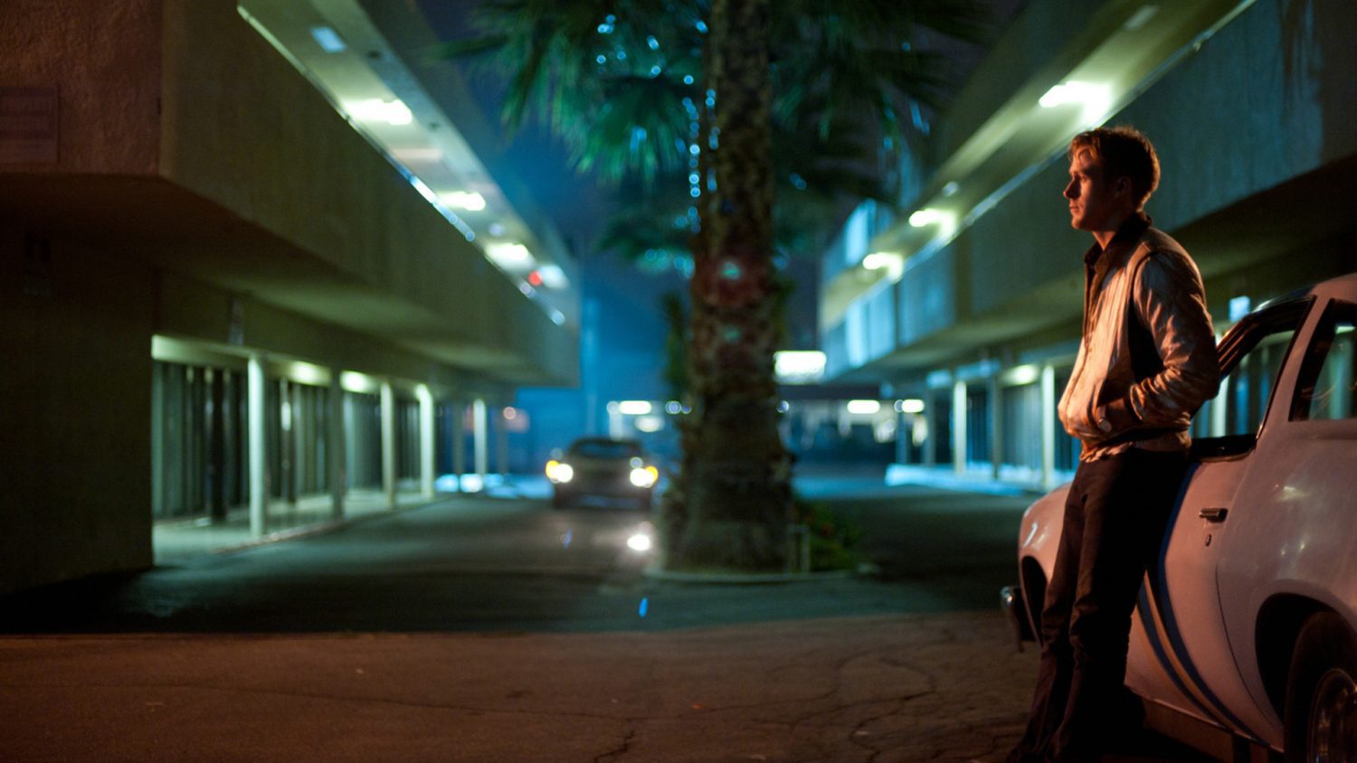 Ryan Gosling in una scena di Drive, film di Nicolas Winding Refn