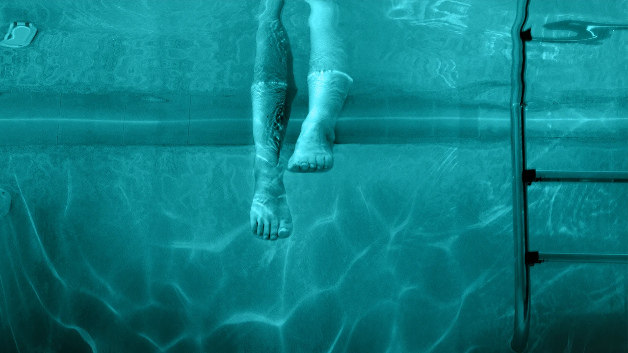 La trama, il cast e la data d'uscita di Night Swim, prodotto da Blumhouse
