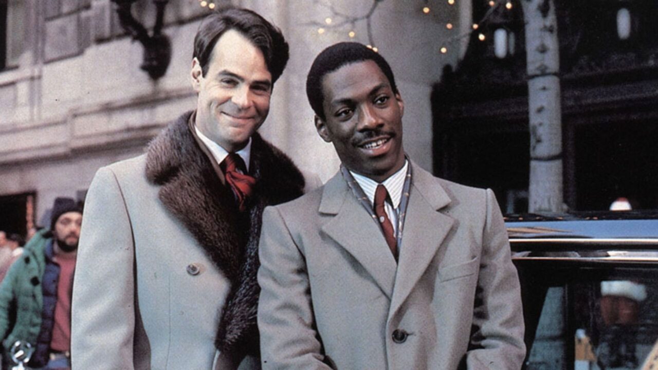 La recensione del film diretto da John Landis Una poltrona per due