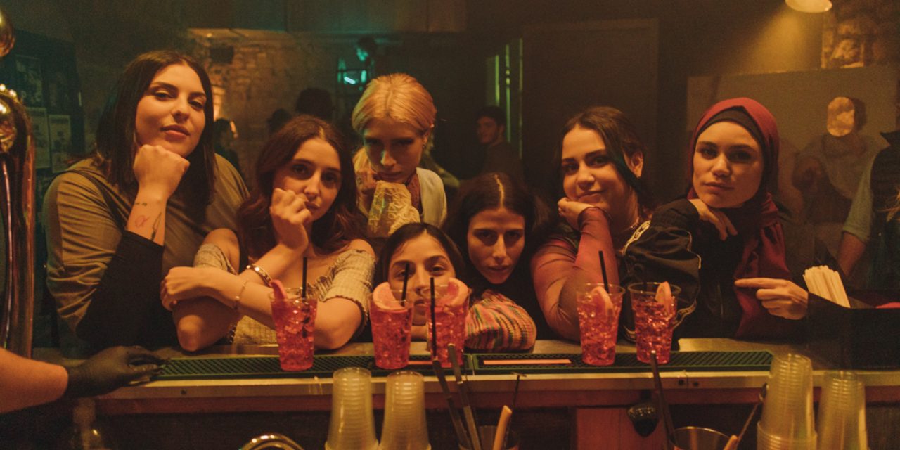 Di seguito la recensione di Skam 6, la serie Netflix diretta da Tiziano Russo su i drammi giovanili