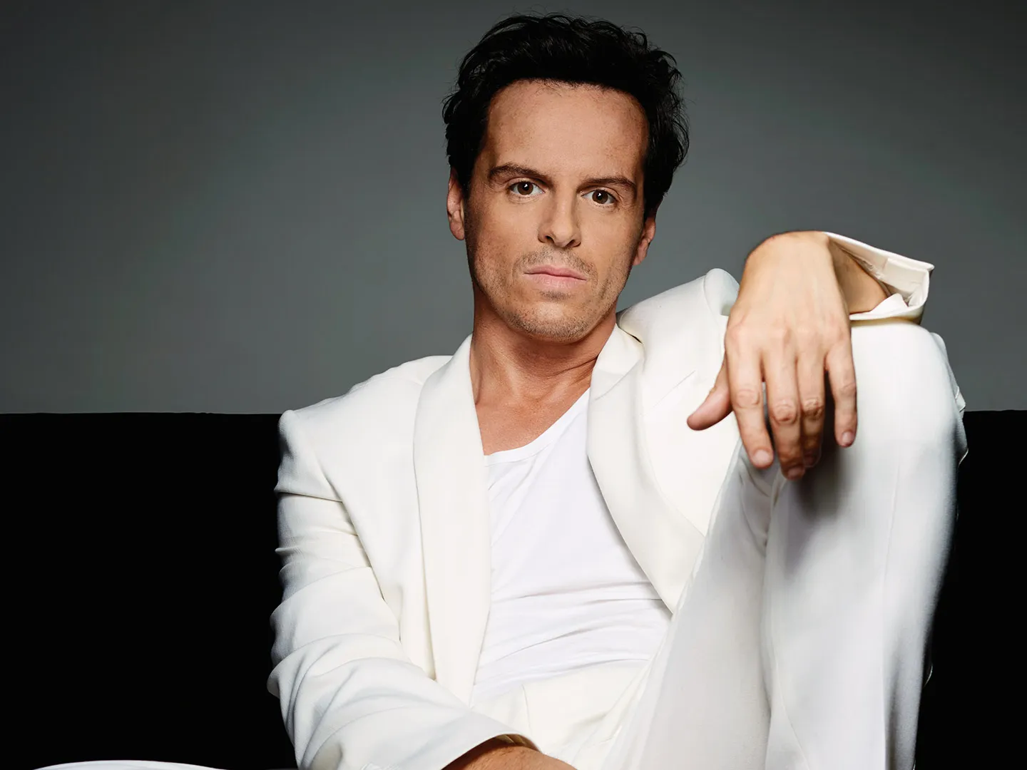 Chi è Andrew Scott, l'attore irlandese noto per il suo ruolo in Sherlock