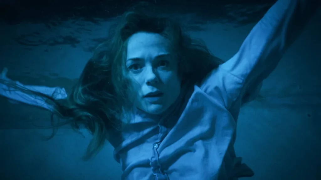 La recensione e la trama del film horror Night Swim