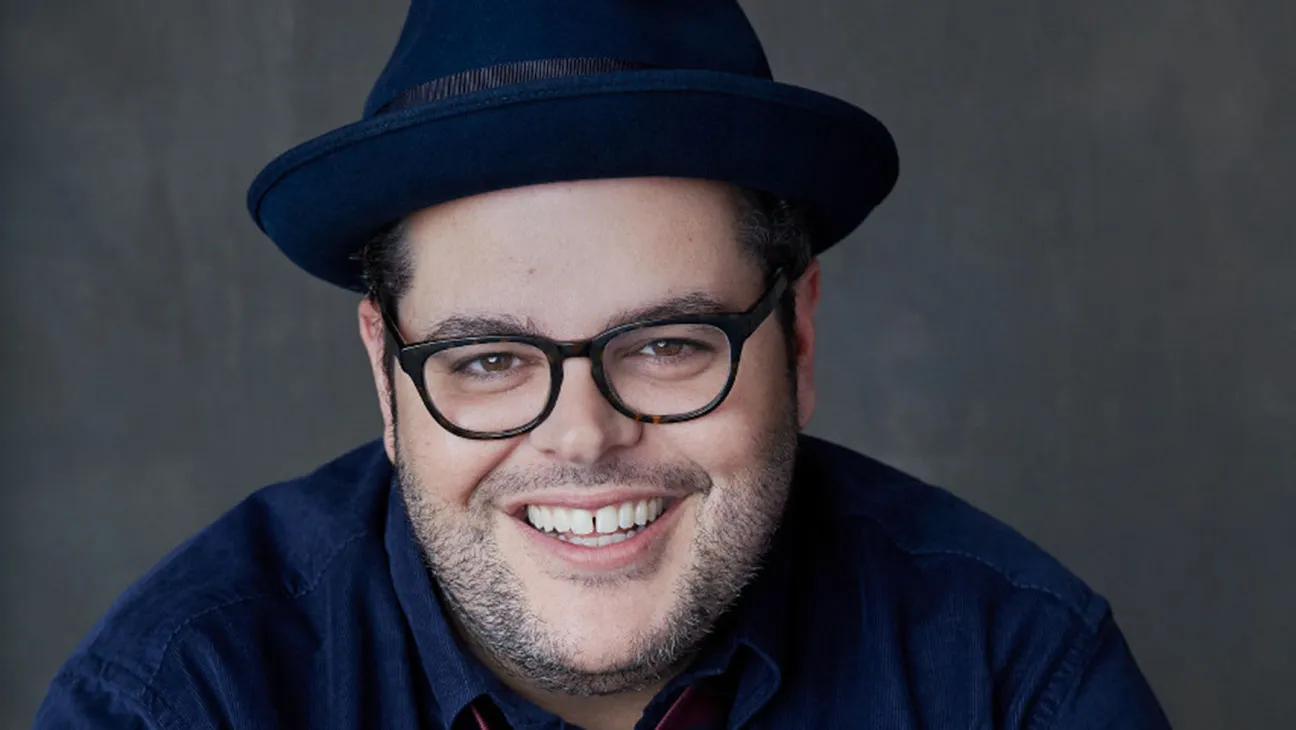 Esordio da regista per Josh Gad nel biopic su Chris Farley