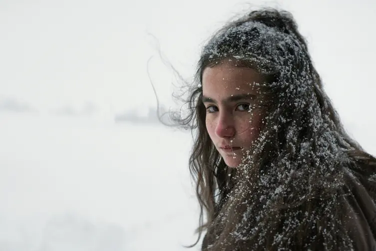 Ece Bağcı in una scena di Racconto di due stagioni, diretto da Nuri Bilge Ceylan