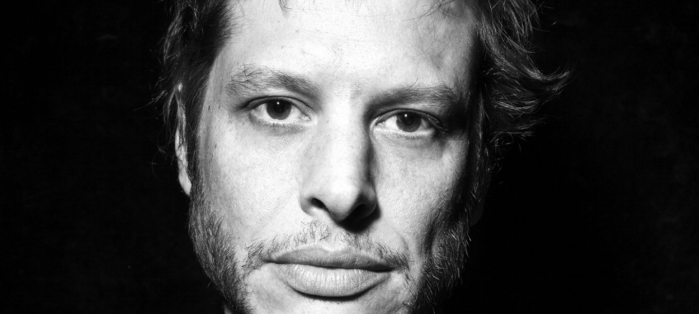 Chi è Luis Ortega, il regista di El Jockey: biografia, carriera, film diretti e premi
