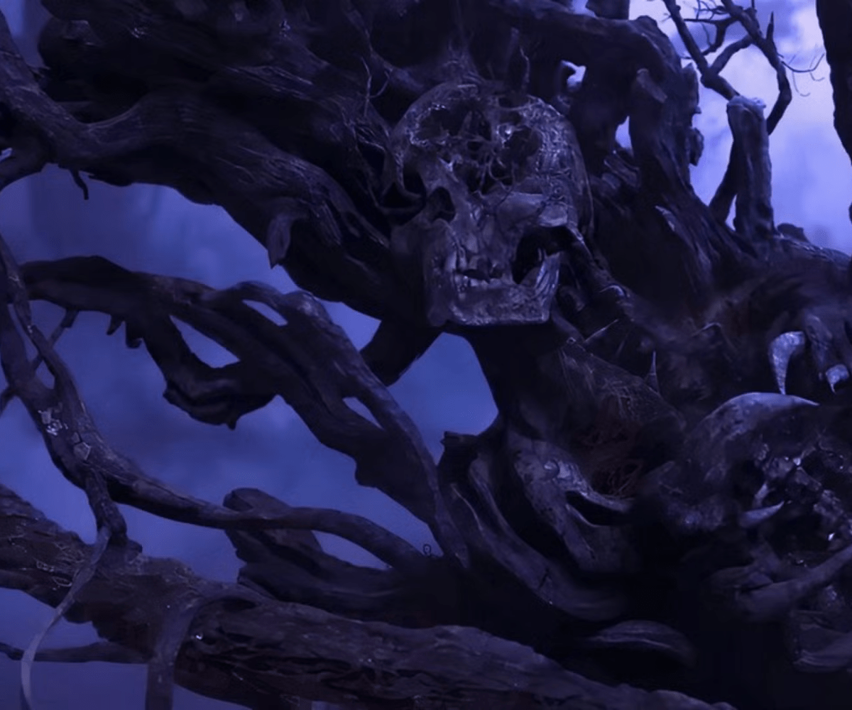 Misteri dal profondo, chi sono gli Uomini Vuoti? Tutto sulla storia delle creature del film