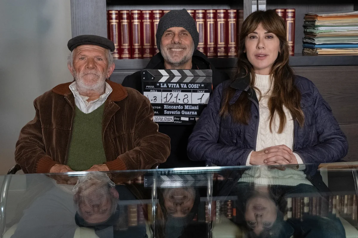 Prima immagine dal set di La vita va così di Riccardo Milani, con Ignazio Mulas e Virginia Raffaele
