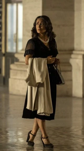 La recensione di Senza sangue, il film con protagonista Salma Hayek