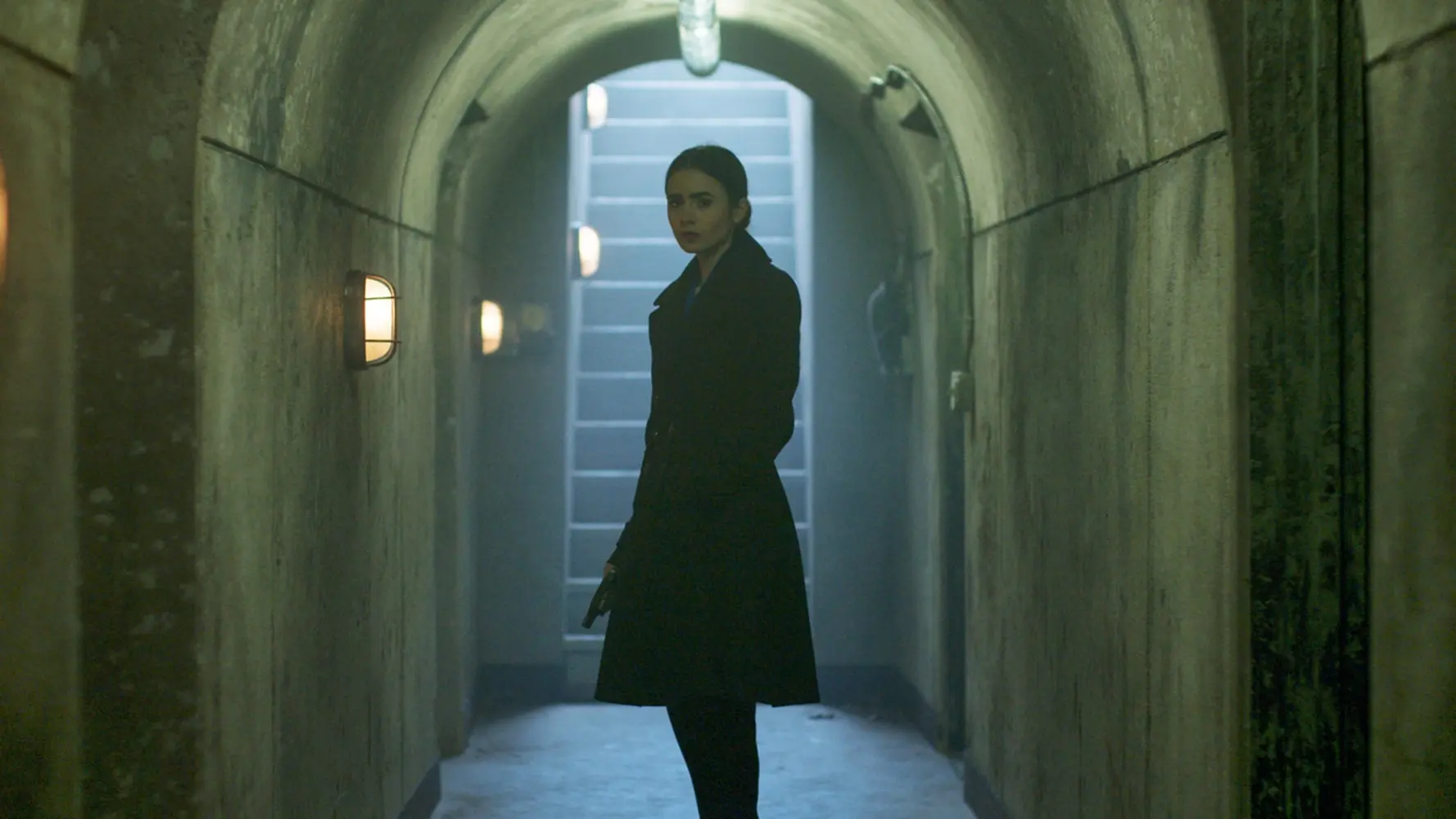 Inheritance: come finisce? La spiegazione del finale del film con Lily Collins