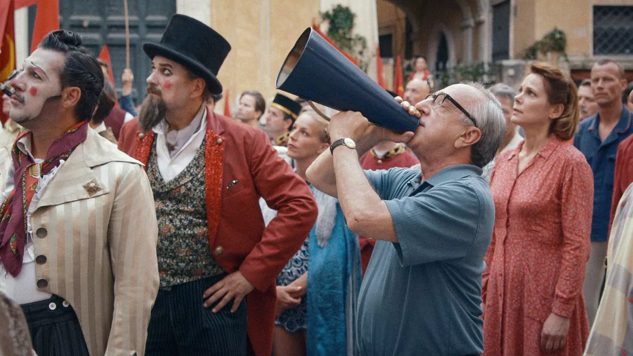 Il sol dell'avvenire: la spiegazione del finale del film di Nanni Moretti