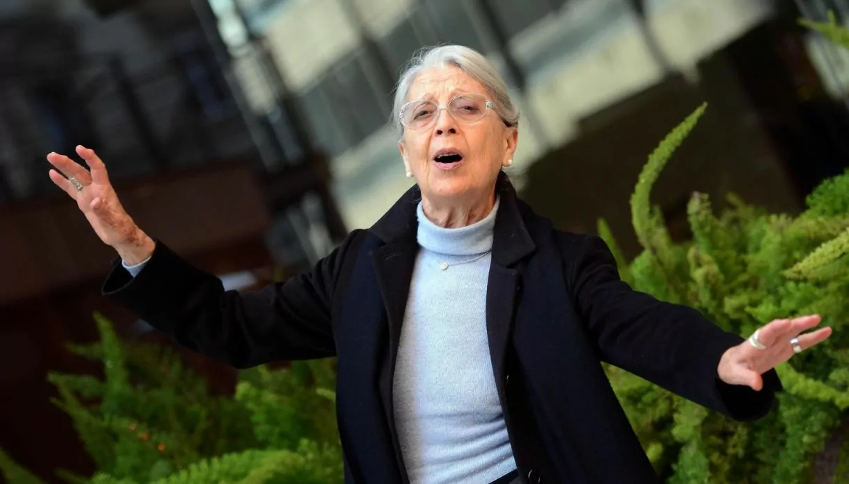 Scomparsa Isa Barzizza all'età di 93 anni, recitò in molti film con Totò.