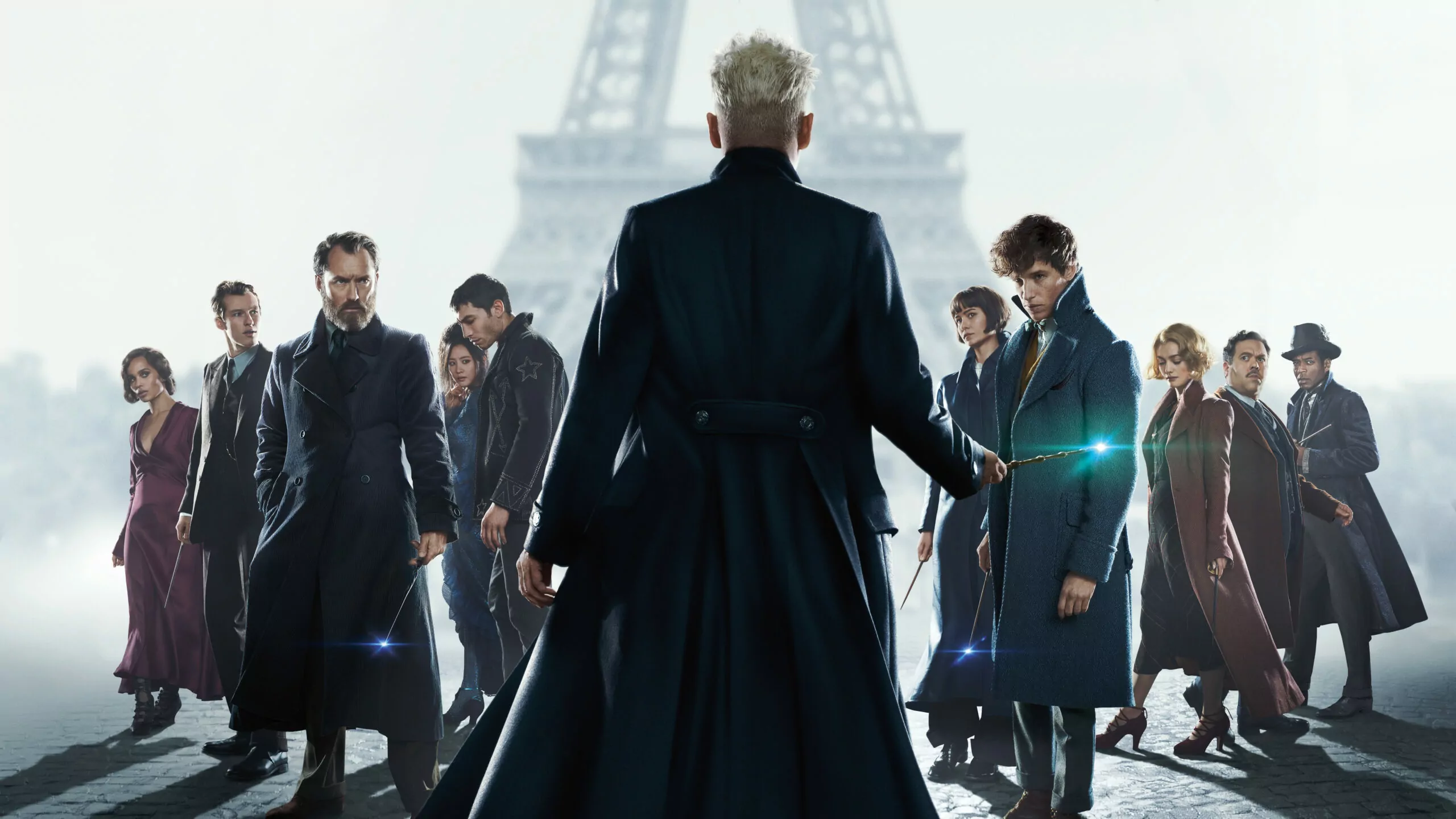 La recensione di Animali fantastici - I crimini di Grindelwald, con Johnny Depp