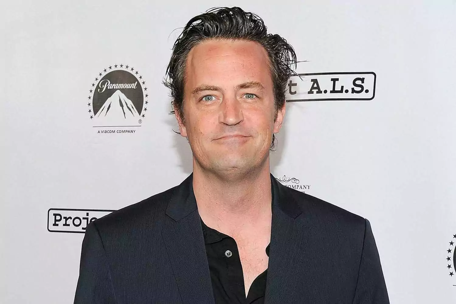 Venuto a mancare all'età di 54 anni Matthew Perry, Chandler in Friends