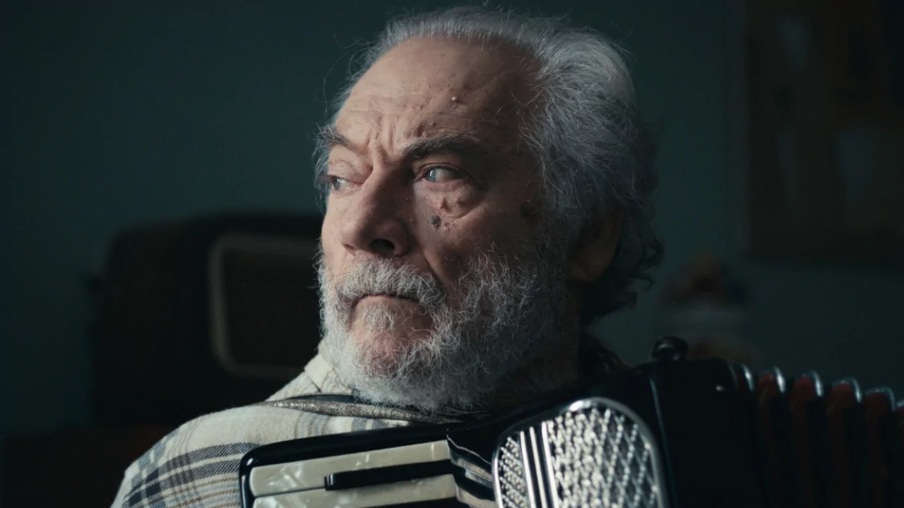 La recensione del film di Damiano Giacomelli Castelrotto