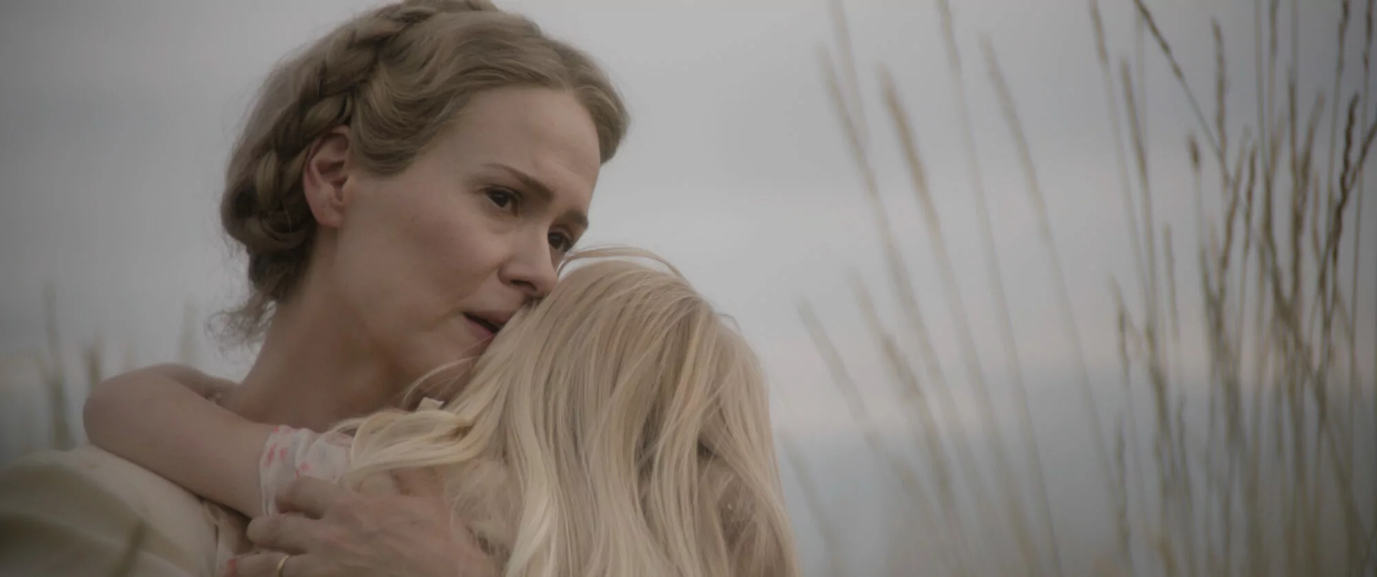 Recensione film horror con Sarah Paulson Hold your breath