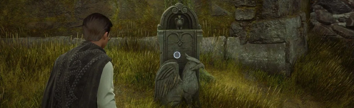 Hogwarts Legacy, tra gli easter-egg e gli omaggi ai film c'è la tomba di Fierobecco