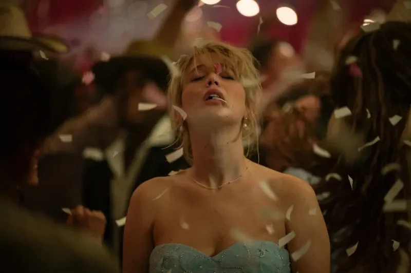 Jennifer Lawrence in Die, My Love, diretto da Lynne Ramsay
